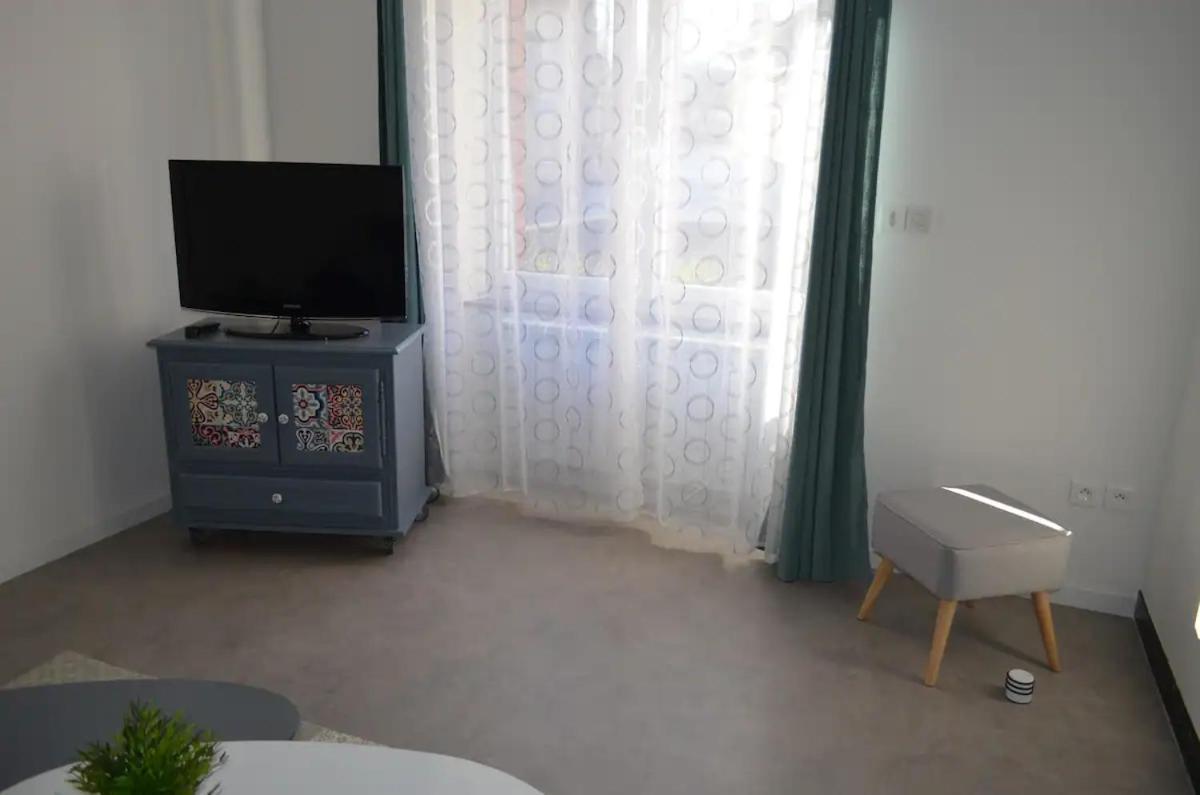Agreable Maison Petit Jardin A 7 Minutes De Reims Pargny-les-Reims Ngoại thất bức ảnh